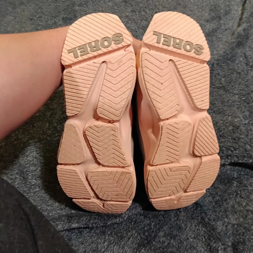 Sorel Women's Gray and Pink Winter Boots - Picture 4 of 5